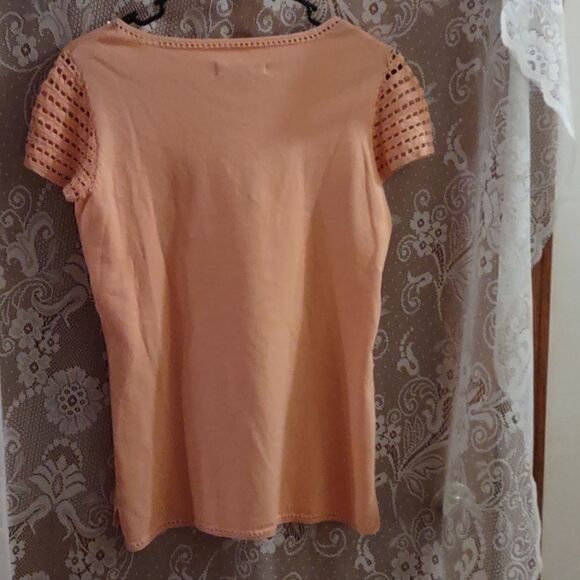 Style & Co Women's size S‎ pastel peach top crochet sleeves studded neckline - Picture 4 of 8